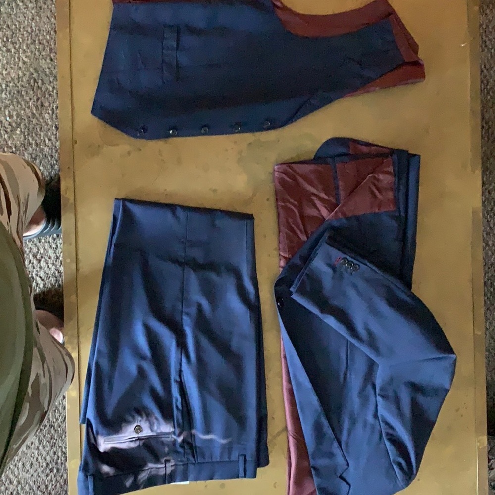 Reserve collection 3 pc suit by Jos A Bank blue